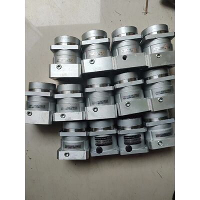 询价下单新宝减速机VRGS-5B60P-14BL14，输入轴14mm