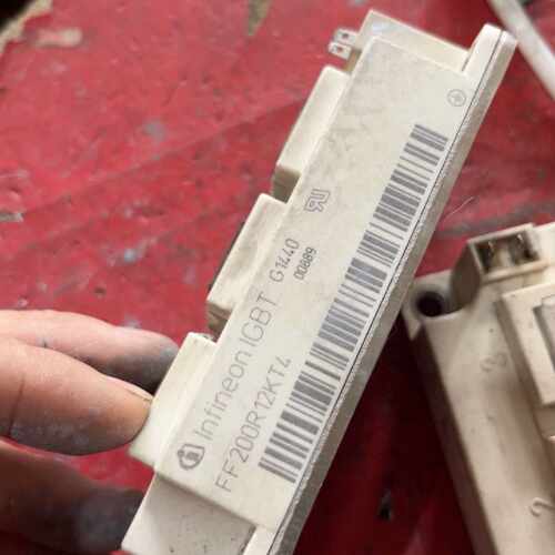 溢价-英飞凌IGBT模块 FF200R12KT4，件，有点使用