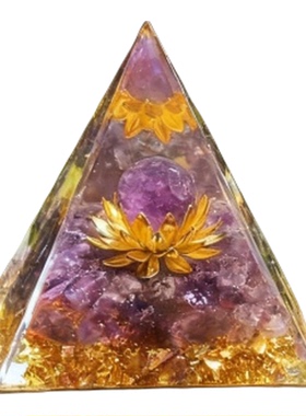 新中式水晶金字塔招财摆件