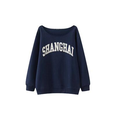 新款斜字肩露肩卫衣女