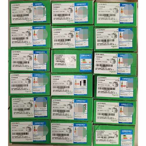 交流接触器LC1D18Q7C，全新，，线圈—议价
