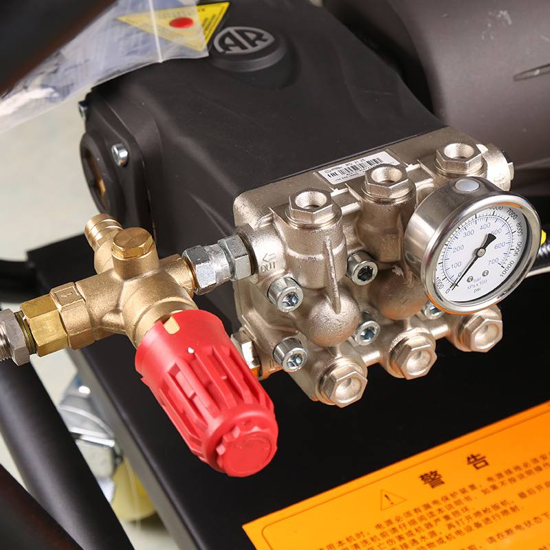 4kW-22kW意大利AR工业超高压清洗机380V大功率喷沙除漆喷砂洗车机
