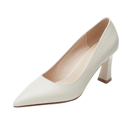 羊皮米白色高跟鞋女粗跟软皮单鞋