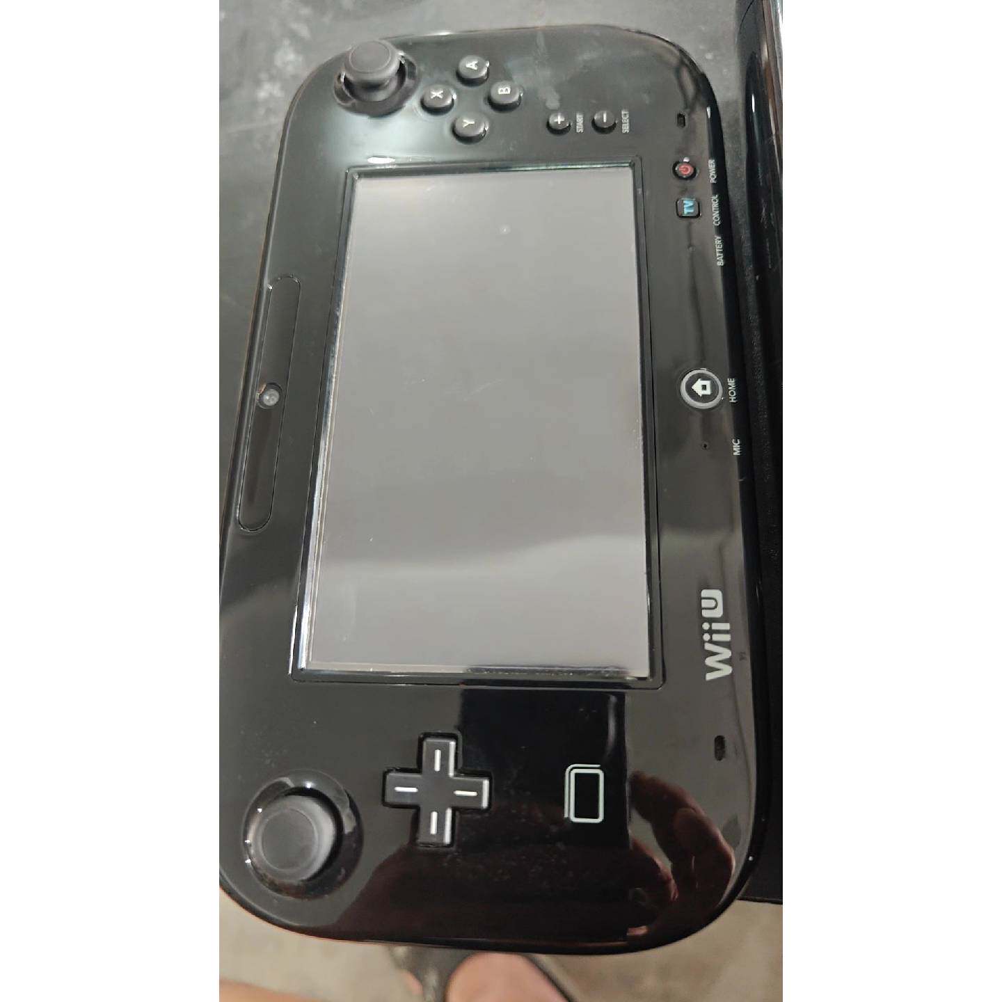 WiiU主机黑色32G版本机器没有配件