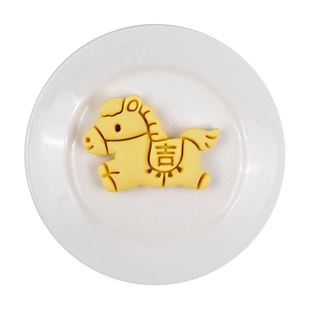 新年小马一口馒头模具2026马上有钱卡通可爱花样面点家用烘焙工具