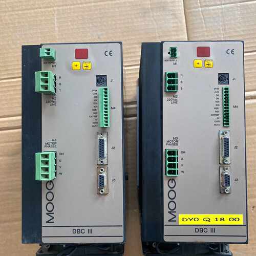 MOOG穆格伺服驱动器70 DBC III-F13/B有配套