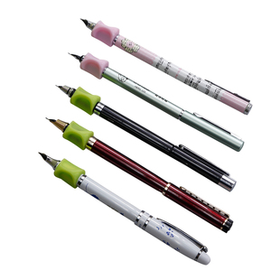 钢笔握笔器成人中小学生儿童中性笔圆珠笔套纠正拿笔姿势矫正神器