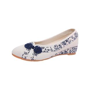 老北京布鞋女低跟春秋单鞋民族风绣花鞋浅口套脚平底坡跟汉服鞋女