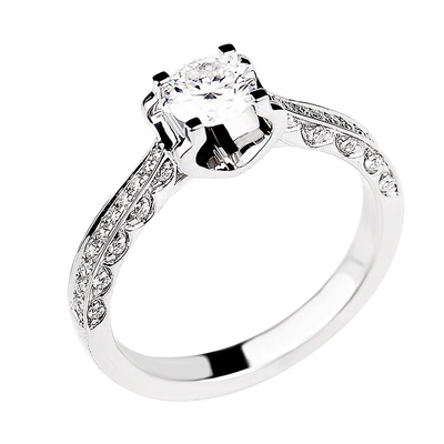 奢华镶钻大气牛头培育钻石钻戒