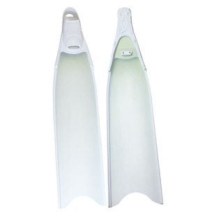 渔猎脚蹼潜水玻璃纤维半透明蛙鞋男女专业潜水超轻自由潜长脚蹼