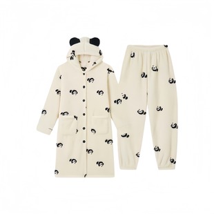 中式珊瑚绒睡衣女冬季加厚加绒可爱熊猫印花翻领保暖家居服礼盒装