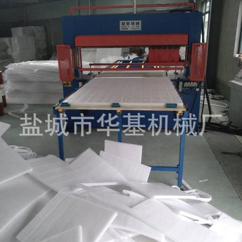 供应精密四柱全自动龙门移头式液压裁断机精密四柱裁断机定 制