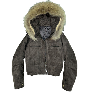 貉子毛领鹿皮绒羽绒服女短款冬季连帽真毛女士时髦羽绒派克服上衣