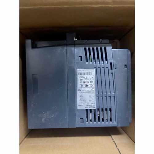 议价ATV320U07N4C施耐德变频器全新原装现货需议价