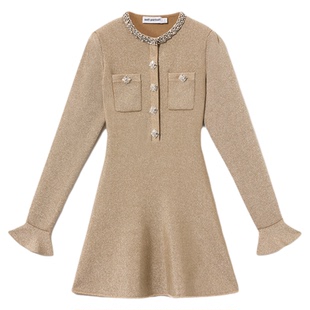 self-portrait 2026早春新款金色重要场合长袖钻饰针织连衣裙短裙