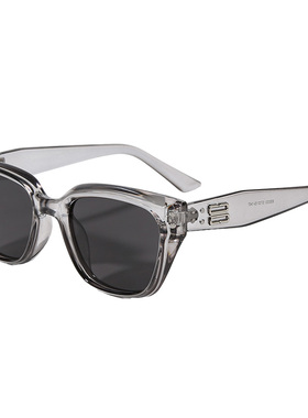 CACUSS偏光防紫外线显脸小墨镜女