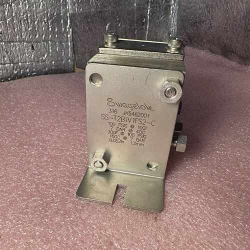 SWAGELOK SS-T2B1V1FS2-C