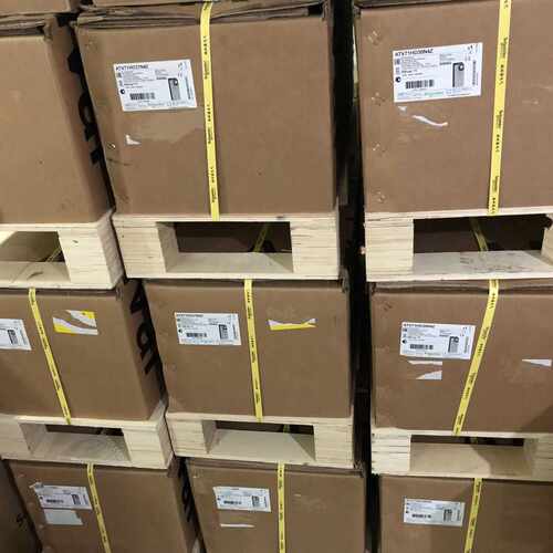 议价全新施耐德变频器ATV320U02M2WS 04 06 07维修