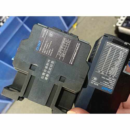 议价正泰接触器NXC-09带过载NXR-25。两个
