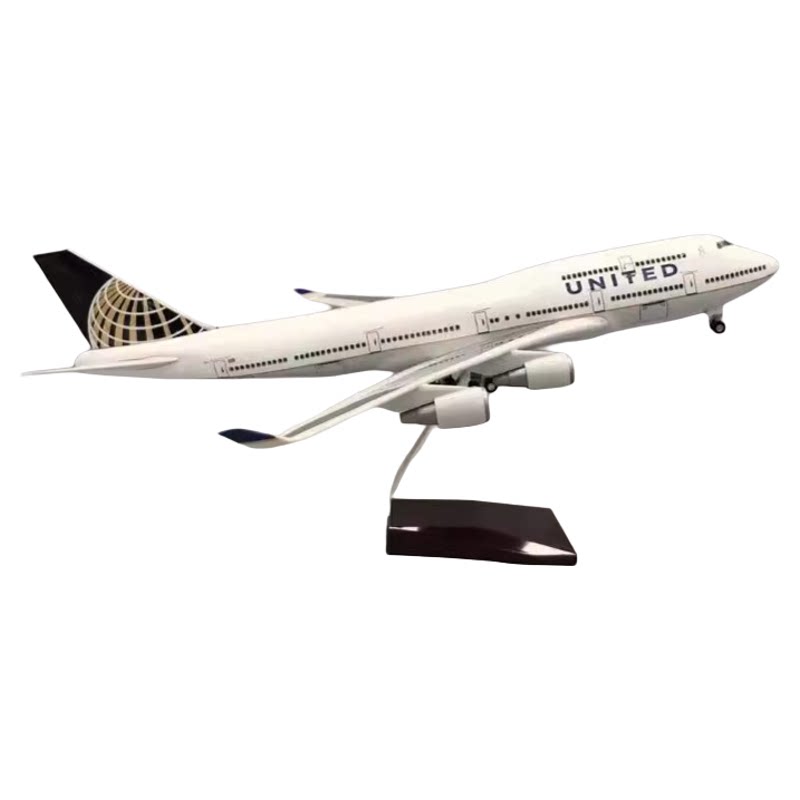 B747美联航带灯拼装飞机模型
