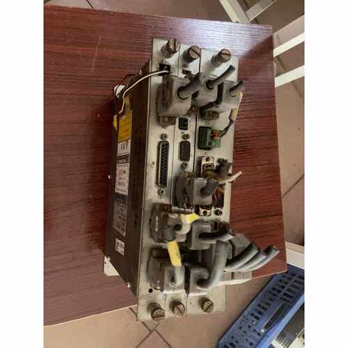 议价GSK983M数控系统主机单型号B03CR010维修