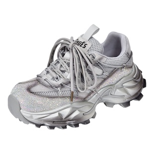 四起哥2026春秋轻奢水钻绑带真皮老爹鞋女增高时尚百搭休闲运动鞋