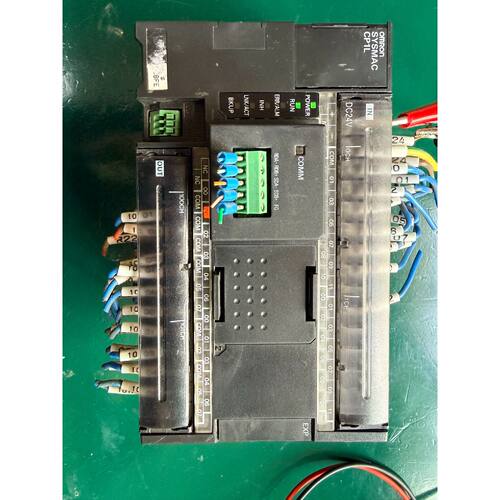 议价欧姆龙PLC模块，  CP1L-EM40DR-D，带扩展CP