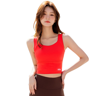 依琦莲瑜伽服背心一体杯宽肩带设计加宽红色修身显瘦运动服上衣