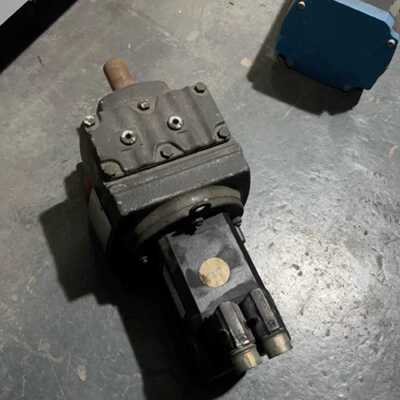议价SEW-EURODRIVE R37减速机，型号R37 DS5 议价