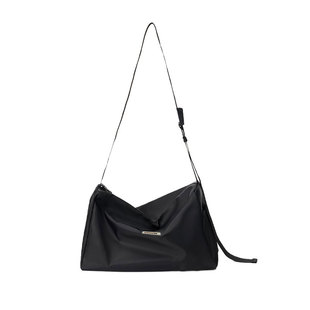 POY® 日系工装斜挎包女大容量学生上课包时尚单肩包男短途旅行袋