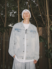 Джинсовая рубашка