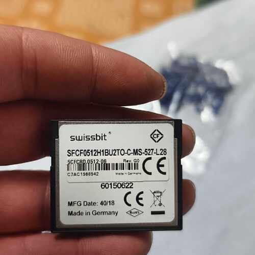 溢价-swissbit工业级CF卡512MB SFCF0512H1