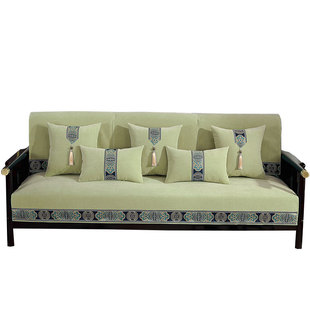 新中式实木沙发垫2026新款雪尼尔四季防滑高级皮坐垫红木套罩盖巾