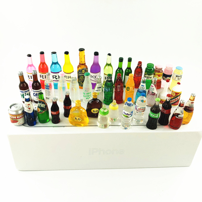 包邮小玩具矿泉水瓶食玩迷你娃娃