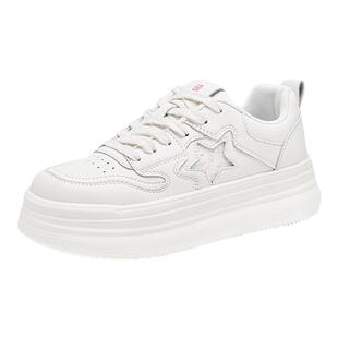 依思q厚底小白鞋女款2025新款秋季女鞋子爆款星星鞋增高百搭板鞋