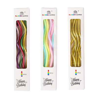 彩色曲线蛋糕蜡烛装饰