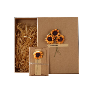 大小礼品纸盒子情人节包装盒空复古送情侣给男女生朋友生日礼物盒