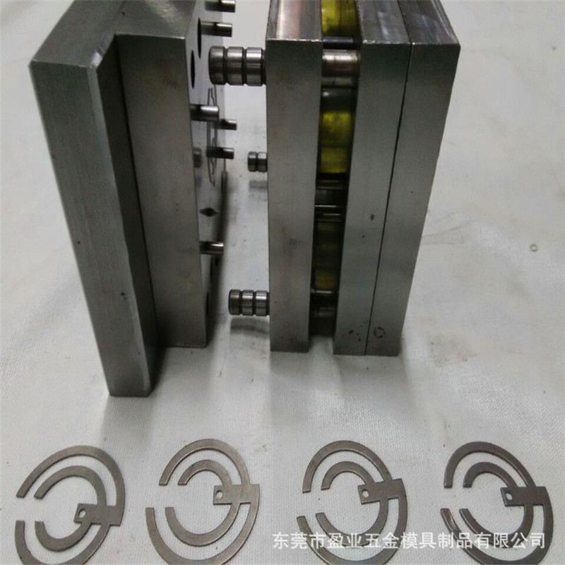 冲压模具厂家设计SKD11 五金连续冲模冲压零件  量大优惠