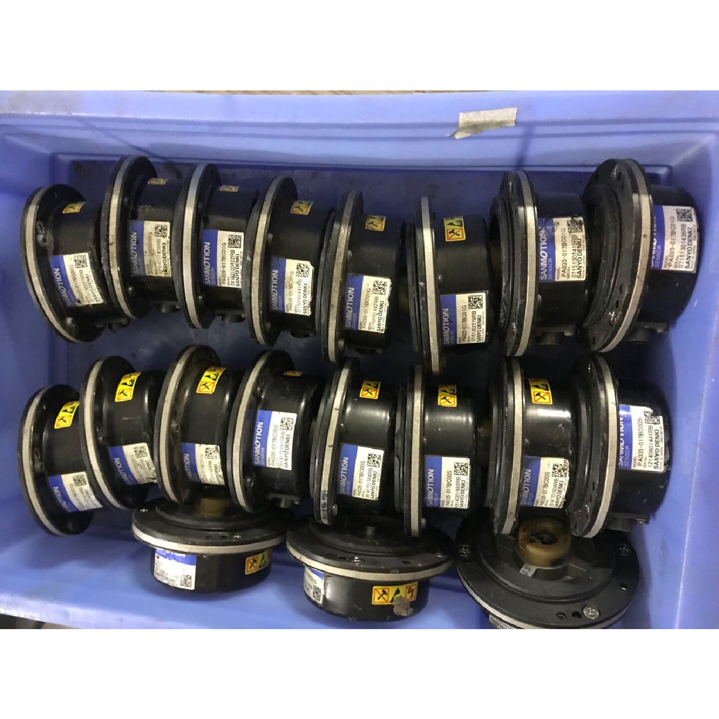 议价实图PA035017BC00S川崎机器人电机编码器出售