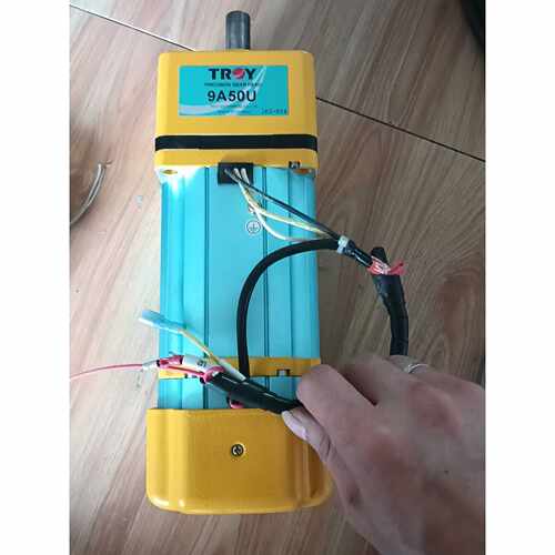泰映TROY电机马达减速机9R90P-2ME9A500,成询价