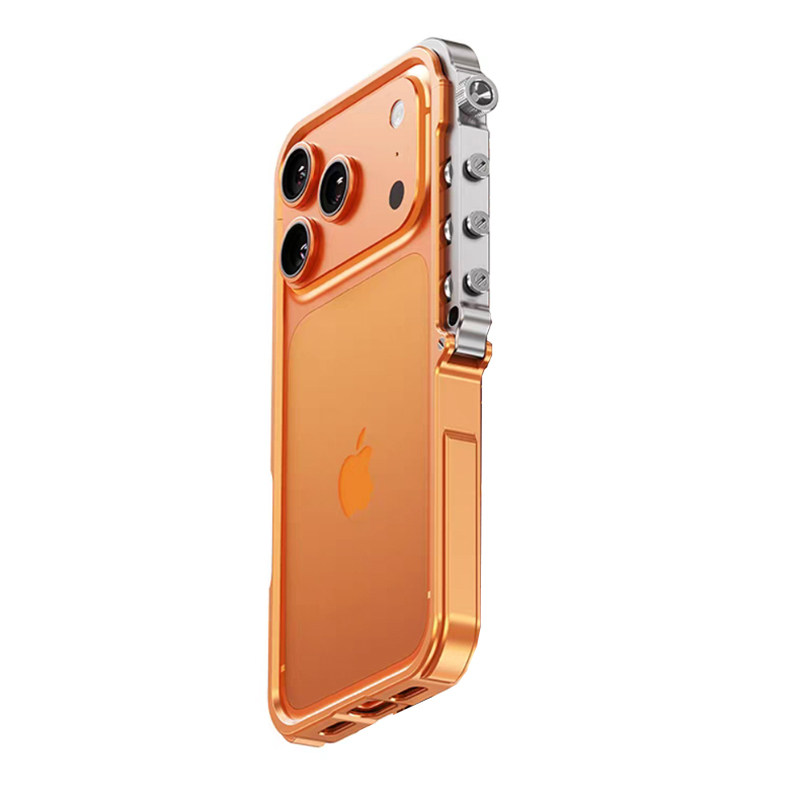适用苹果17Promax手机壳加厚金属边框创意iPhone17/17Pro散热手机套个性铝合机械臂保护套防摔