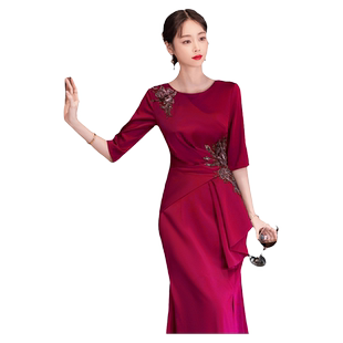 红色敬酒服新娘高级感高贵年轻高端妈妈婚宴晚礼服连衣裙平时可穿