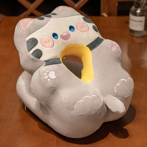水豚卡皮巴拉午睡枕抱枕睡觉办公室儿童趴睡枕小学生午休神器趴枕