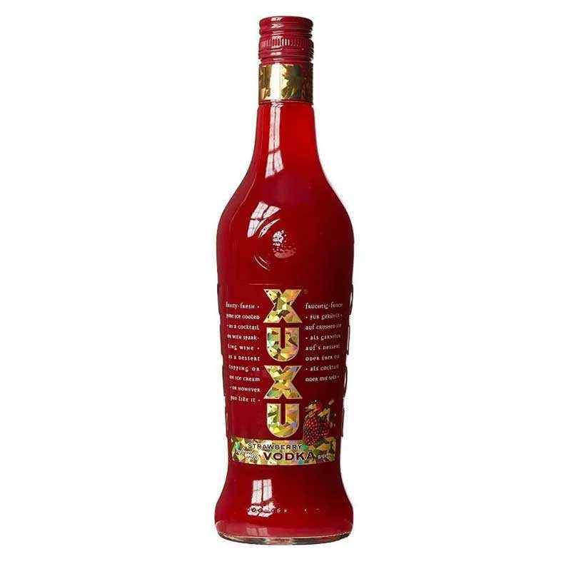 新鲜草莓也青柠的结合女士聚会酒