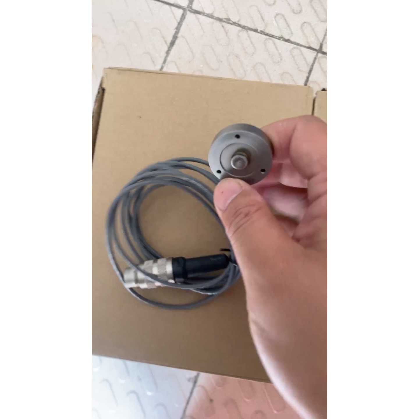 询价下单奇石乐   4577A10NC1工业级压力传感器10kn，