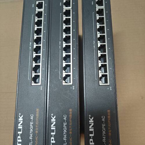 TP-LINK TL-R479GPE-AC  9口交换机 8