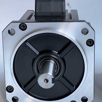 议价原装欧姆龙R88M-K1K520H-OS2-Z电机1.5KW驱动器R88D-KN15H-EC