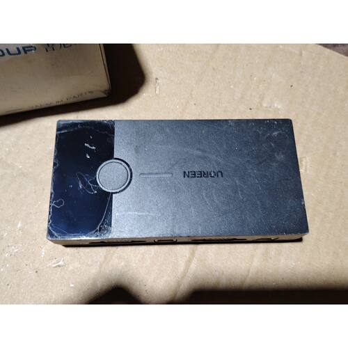 VGA KVM切换器，型号30357，二进一，带2个U询价