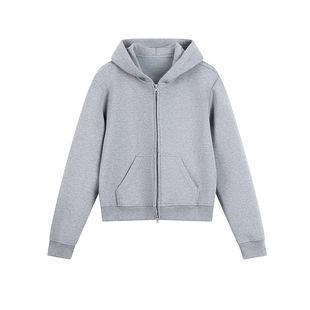 COLN晚风吹起舒爽卫衣终于占据主场 每一年的初秋都需要拉链卫衣