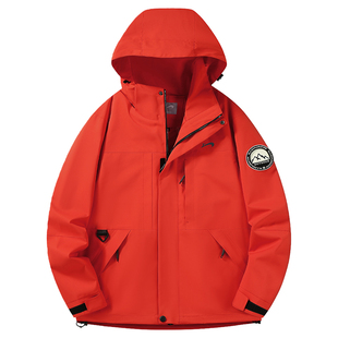 贵人鸟三合一冲锋上衣女款春秋季2026年新款工装夹克外套情侣风衣